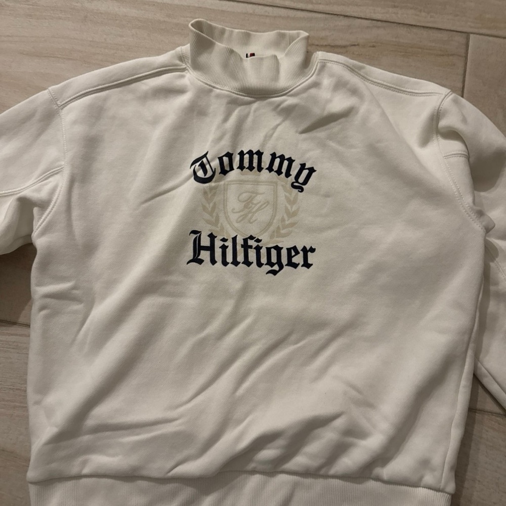 Tommy Hilfiger White Crew Neck Sweater